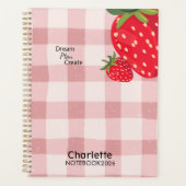 Cute Pink Gingham Strawberry Yearly Planner Planer (Vorderseite)