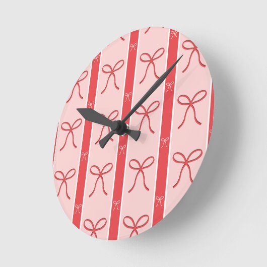 Cute Pink Ribbon Striped Pattern Runde Wanduhr (Winkel)