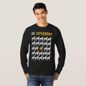 Cute Pit Bull Be Different Inspiration T-Shirt (Vorne ganz)