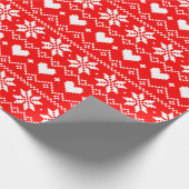Cute Pixel Fairisle Heart Pattern Festive Red Geschenkpapier (Ecke)