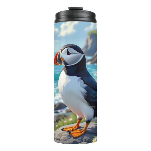 Cute Puffin on the Seashore themed Thermosbecher (Vorderseite)