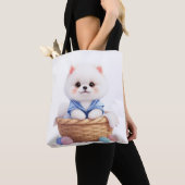 Cute Puppy in Basket Tote Tasche (Von Nahem)
