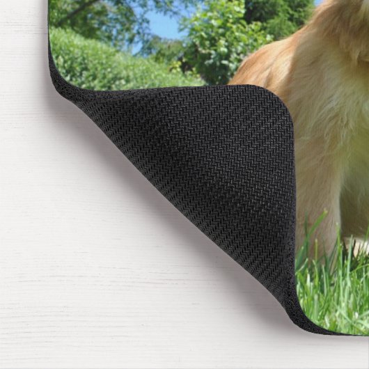 Cute Puppy in Garden Mousepad (Ecke)