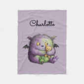 Cute Purple Green Fluffy Monster Kids Fleecedecke (Vorderseite)
