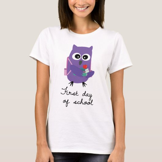 Cute, purple owl, owlet "First day of school" T-Shirt (Vorderseite)