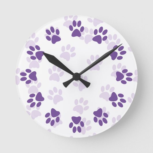 Cute Purple Paw Prints for Pet Lovers Clock Runde Wanduhr (Vorderseite)