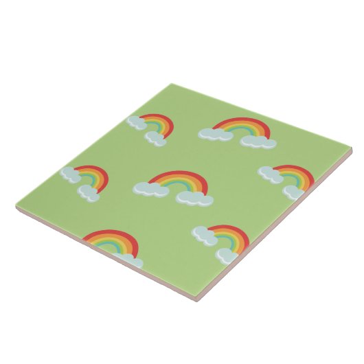 Cute Rainbow with Clouds Pattern Fliese (Seite)