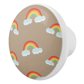 Cute Rainbow with Clouds Pattern Keramikknauf