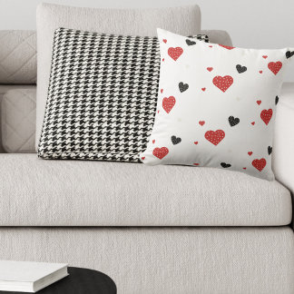 Cute Red and Black Polka Dot Hearts Throw Pillow Kissen