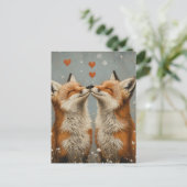 Cute Red Fox in Love Postkarte (Stehend Vorderseite)