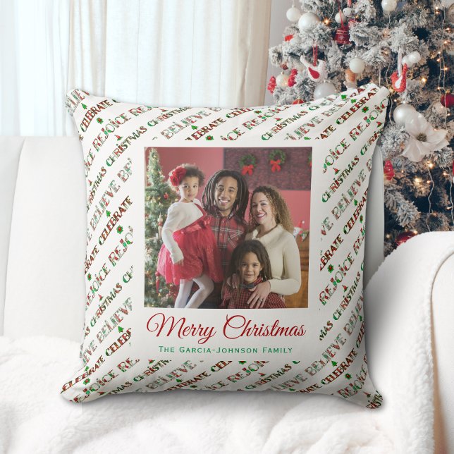 Cute Red Green Christmas Pattern Kissen (Von Creator hochgeladen)