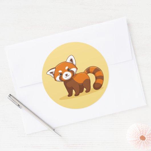 Cute Red Panda on Yellow Runder Aufkleber (Umschlag)