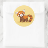 Cute Red Panda on Yellow Runder Aufkleber (Tasche)