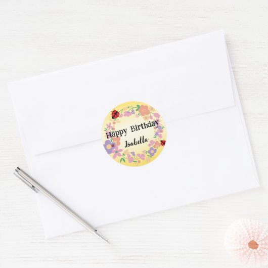 Cute red Polka dot Ladybug Spring Flower Birthday Runder Aufkleber (Umschlag)