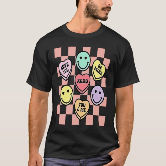 Cute Retro Groovy a Valentines Day Candy Conversat T-Shirt (Vorderseite)