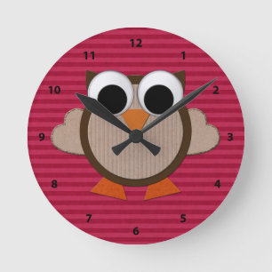 Cute Retro Owl Pink Stripe Clock Runde Wanduhr