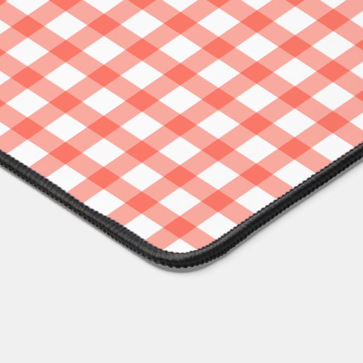 Cute Retro Red Gingham Plaid pattern Schreibtischunterlage (Ecke)