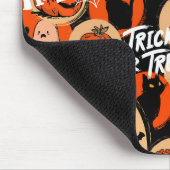 Cute & Scary Halloween Spooky vibes Mousepad (Ecke)