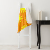Cute seamless pattern of sun. Doodle hand drawn st Sherpadecke (Beispiel)