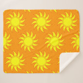 Cute seamless pattern of sun. Doodle hand drawn st Sherpadecke (Vorderseite (Horizontal))