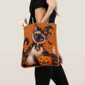 Cute Siamese Cat Witch Halloween Tasche (Von Nahem)