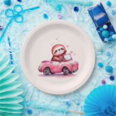 Cute Sloth Driving a Pink Convertible Pappteller (Party)