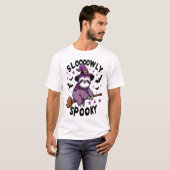 Cute Sloth Happy Halloween (2) T-Shirt (Vorne ganz)