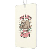 Cute Sloth on Branch with Playful Autolufterfrischer (Links)