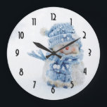 Cute Snowman in Winter Photograph Christmas Große Wanduhr<br><div class="desc">Clock  Illustrated with a cute photograph of a little snowman. Standing outside in the winter with snow falling all around. This cute little guy is dressed up in blue knitted outdoor clothing. Some white/gray bokeh flare in the background.</div>