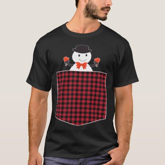 Cute Snowman Inside Buffalo Plaid Pocket Holiday C T-Shirt (Vorderseite)