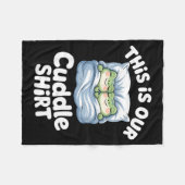 Cute Snuggly Frog Lovers This Is Our Cuddle Fleecedecke (Vorderseite (Horizontal))