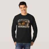 Cute Squirrel Rodent  Celebrate Diversity T-Shirt (Vorne ganz)