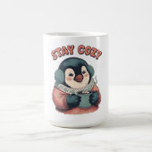 Cute Stay Cozy Penguin Drinking Hot Cocoa T-Shirt Kaffeetasse (Mittel)