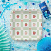 Cute Strawberry Checkered Kids Birthday Pappteller (Party)