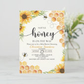 Cute Sunflower Bee Baby Shower Einladung (Stehend Vorderseite)