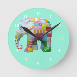 Cute toy retro elephant whimsical colourful runde wanduhr