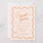 Cute Trendy Pink Wavy Border Graduation Invitation Ankündigung (Vorderseite)