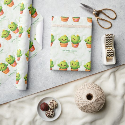 Cute Twin Cactus Baby Shower Geschenkpapier (Kunsthandwerk)