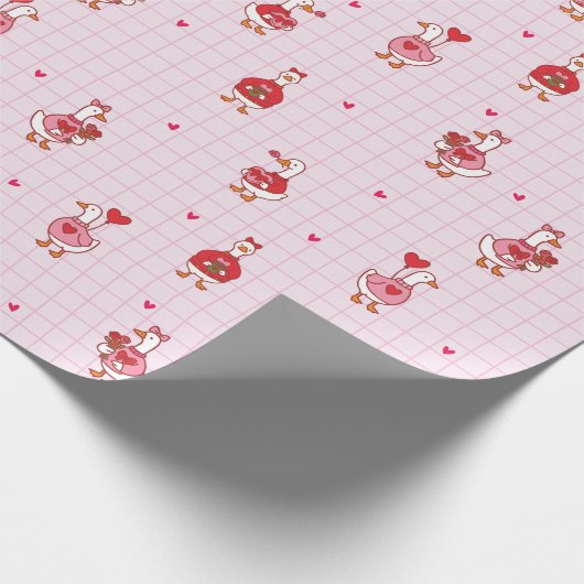 Cute Valentine Goose Pattern Hearts Pink Grid  Geschenkpapier (Ecke)