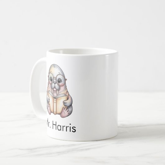 Cute Walrus Reading Book Custom Kaffeetasse (Vorderseite Links)