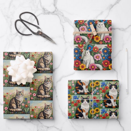 Cute Whimsical Cats and Folk Art Flowers Geschenkpapier Set (Vorderseite)