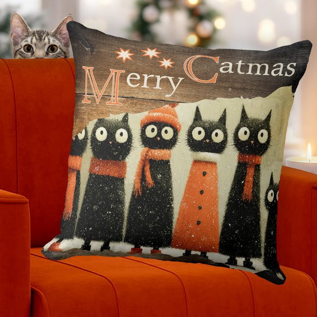 Cute Whimsical Cats Rustic Christmas Kissen (Christmas pillow featuring a whimsical painting of cute cats on rustic wood. Original for cat lovers)