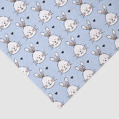 Cute White Bunny Faces and Hearts Pattern Blue Seidenpapier (Ausschnitt)