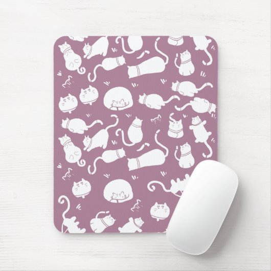 Cute White Cats Pattern on Mauve Background Mousepad (Mit Mouse)