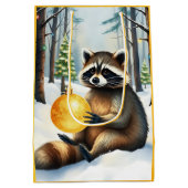 Cute Winter Raccoon with Gold Ornament Christmas Mittlere Geschenktüte (Rückseite)