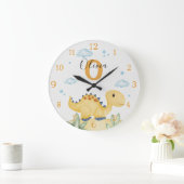 Cute Yellow Dinosaur Nursery Large Clock Personali Große Wanduhr (Zuhause)