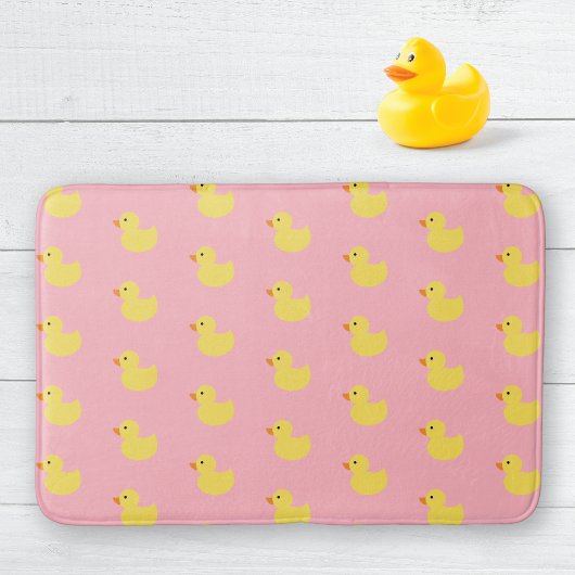 Cute Yellow Rubber Ducks  Badematte