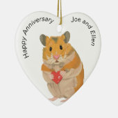 CuteLittle Hamster Holding a Heart Anniversary Keramik Ornament (Rechts)