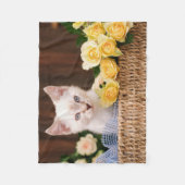 Cutest Baby Animals | Kitten & Yellow Roses Fleecedecke (Vorderseite)