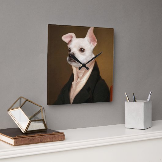 Cutest Baby Animals | Royal Chihuahua Portrait Quadratische Wanduhr (Büro)